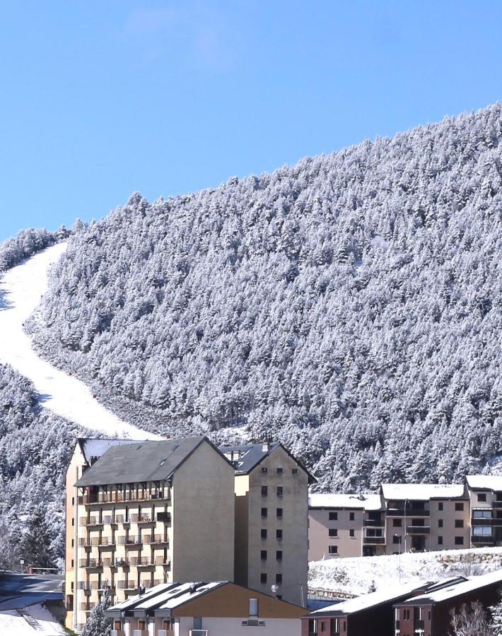 Le Petit Ours & Le Petit Cerf - Studios Vue Lac & Montagnes Les Angles  Exterior foto